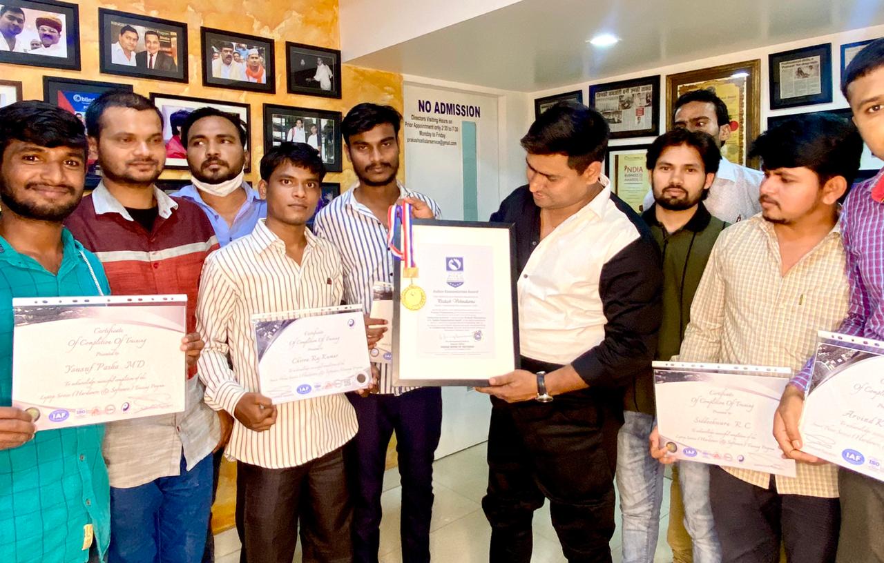 Prakash Viswakarma - Indian Humanitarian Award