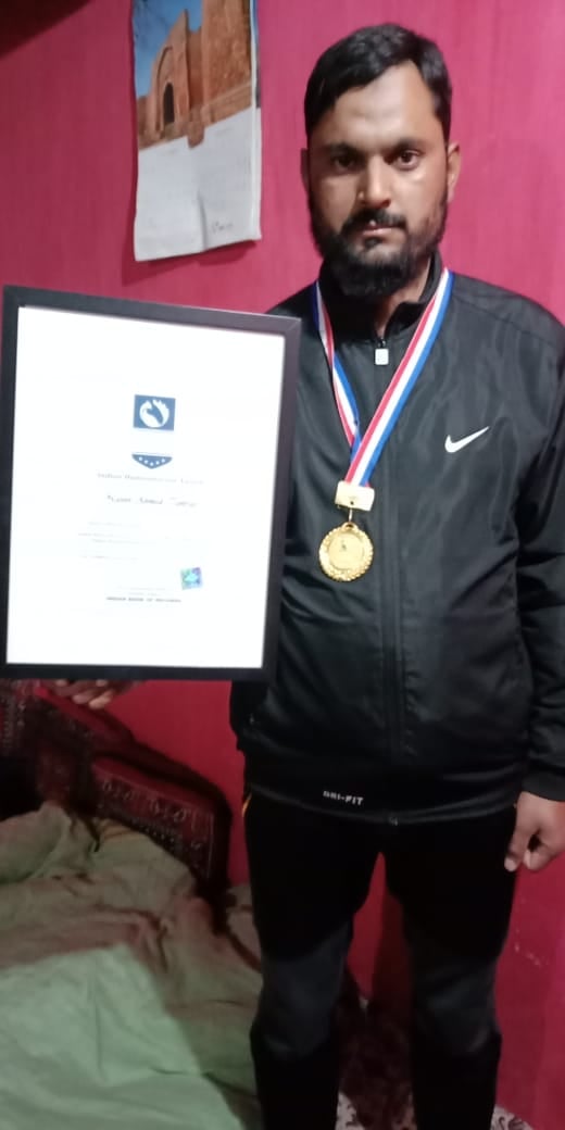 Naseer Ahmed Tantray - Indian Humanitarian Award