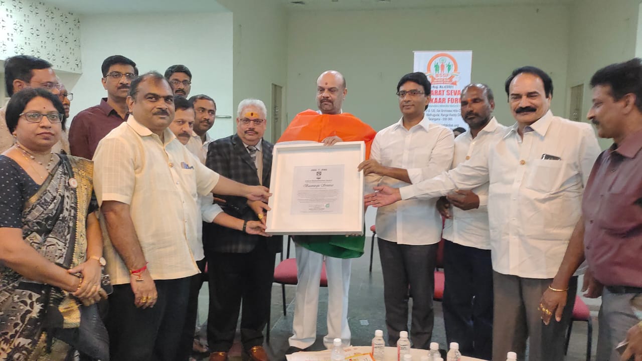 Basavaraju Srinivas - Indian Humanitarian Award